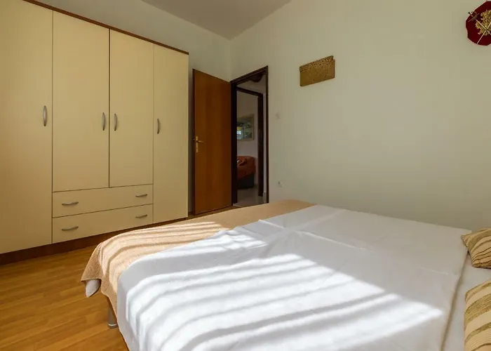 Nevelina Apartment Selce