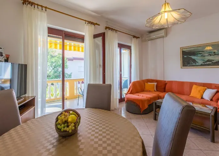 Nevelina Apartment *